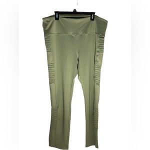 Ruby Ribbon Sport‎ Crop Leggings Leaf Shapewear Squat Proof